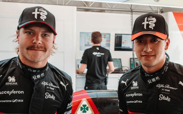 倒数第一！周冠宇排位赛后吐槽 赛车打滑 无法与车队联系