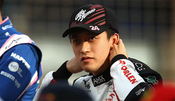 不服！周冠宇第5出发无缘积分，赛后批评车队，舆论两极分化